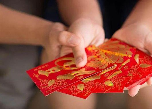 关切员工父母，为员工父母设置关切金造度